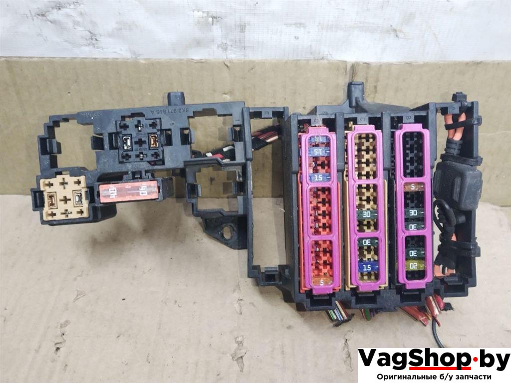 блок предохранителей Audi A4 B8/8K 2011, 2.7 л., TDi, CGK, дизель, МКПП, белый, седан, передний привод, 8K0971845A - фото №1