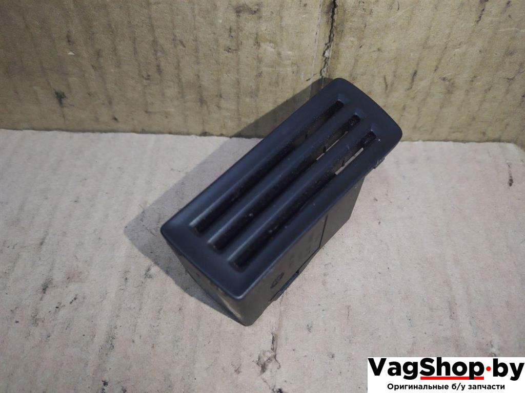 бардачок Audi A4 B8/8K 2011, 2.7 л., TDi, CGK, дизель, МКПП, белый, седан, передний привод, 8K1858323 - фото №1