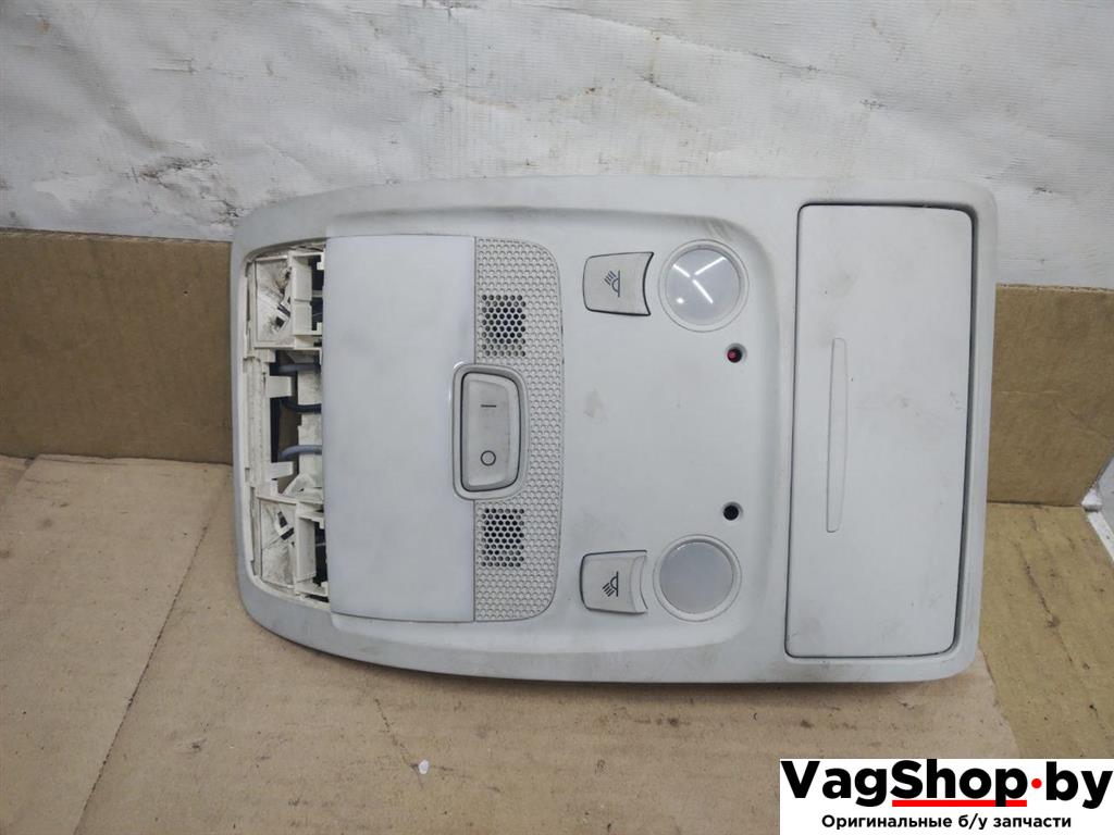 фонарь салона (плафон) Audi A4 B8/8K 2011, 2.7 л., TDi, CGK, дизель, МКПП, белый, седан, передний привод, 8K0951177, 8T0947135A - фото №1