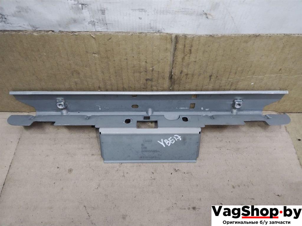 кронштейн (крепление) Audi A4 B8/8K 2011, 2.7 л., TDi, CGK, дизель, МКПП, белый, седан, передний привод, 8T0827569C - фото №1