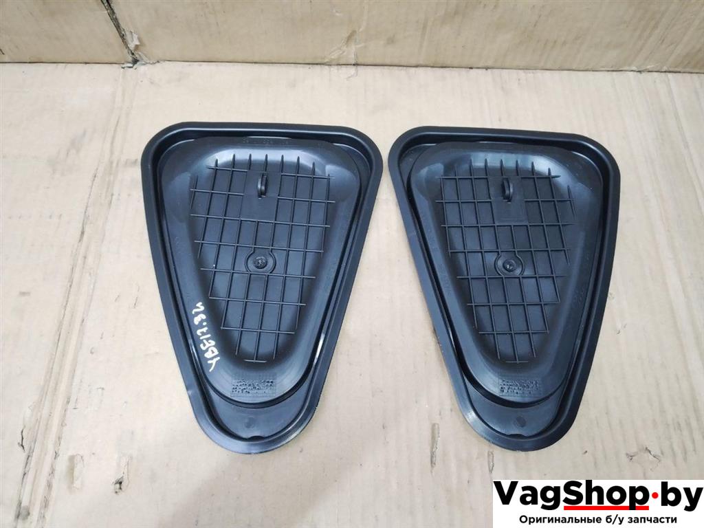 заглушка Audi A4 B8/8K 2011, 2.7 л., TDi, CGK, дизель, МКПП, белый, седан, передний привод, 8K0839915B, 8K0839916B - фото №1