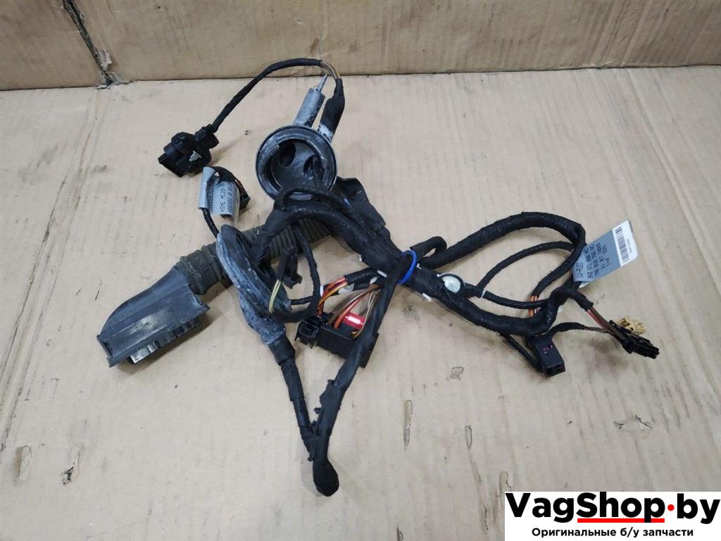 дверная проводка Audi A4 B8/8K 2011, 2.7 л., TDi, CGK, дизель, МКПП, белый, седан, передний привод, 8K0971693, 8K0971688AC - фото №1