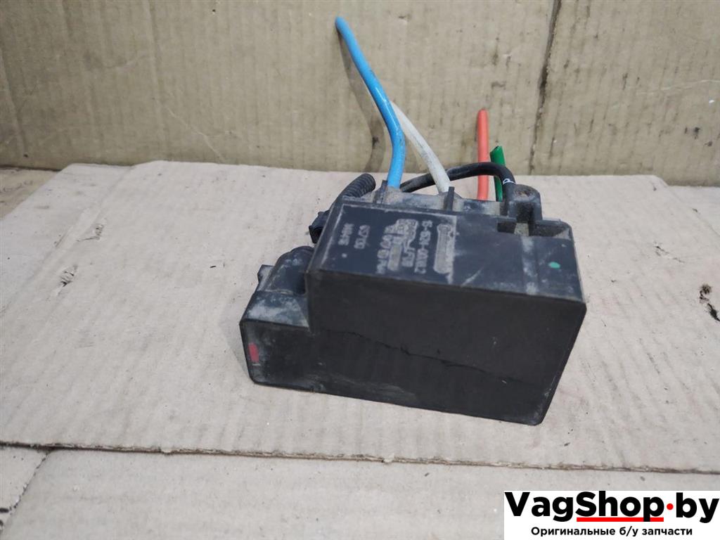 блок клапанов пневмоподвески Audi Q7 4L 2006, 3.0 л., TDi, BUG, дизель, АКПП, синий, внедорожник 5 дв., полный привод, 657130, 15152400082 - фото №1