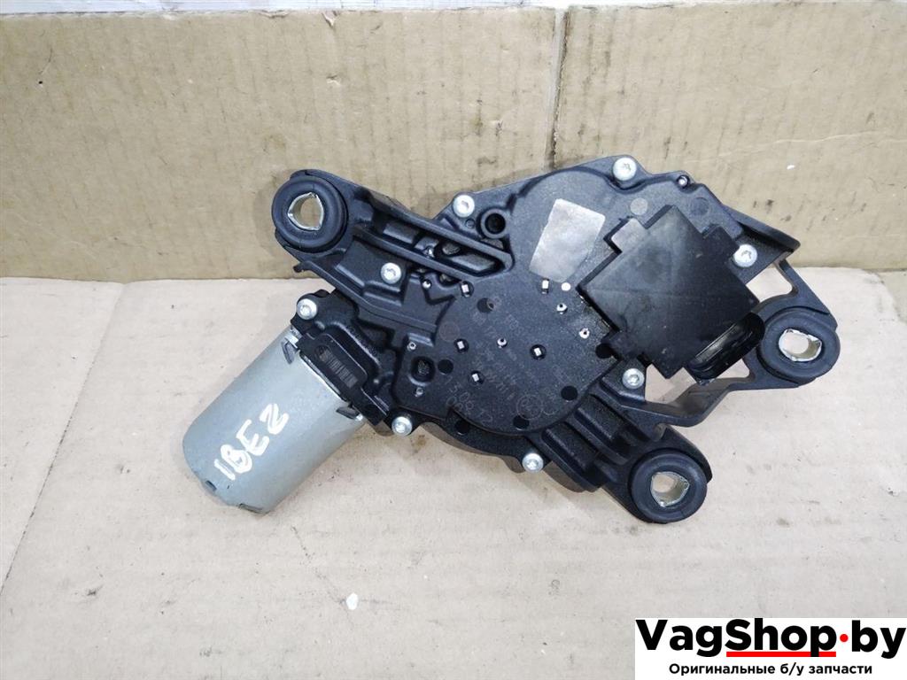 моторчик заднего стеклоочистителя (дворника) Volkswagen Touran 2 2013, 1.6 л., TDi, CAY, дизель, МКПП, черный, минивэн, передний привод, 5K6955711B - фото №1