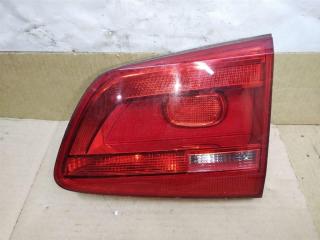 фонарь крышки багажника правый Volkswagen Touran 2 2013, 1.6 л., TDi, CAY, дизель, МКПП, черный, минивэн, передний привод