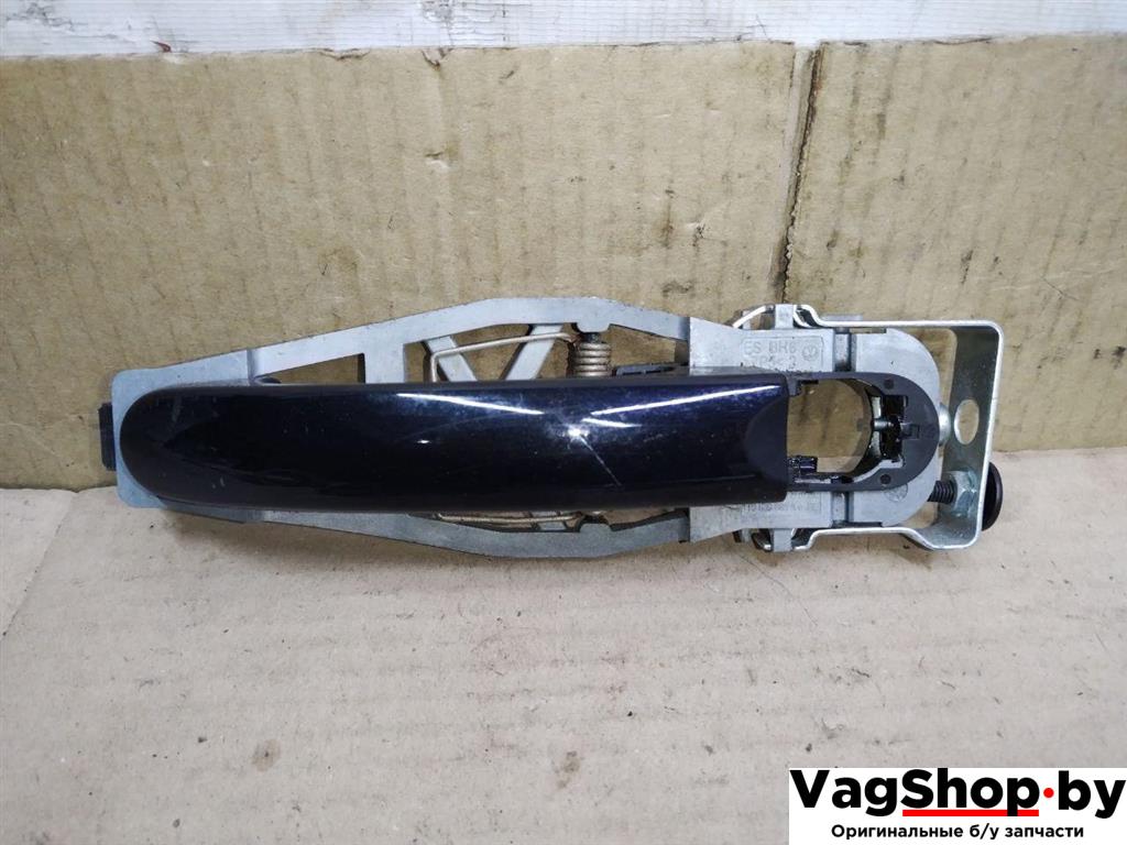 ручка наружная передняя левая Volkswagen Touran 2 2013, 1.6 л., TDi, CAY, дизель, МКПП, черный, минивэн, передний привод - фото №1