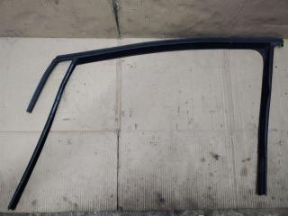 направляющая стекла Volkswagen Touran 2 2013, 1.6 л., TDi, CAY, дизель, МКПП, черный, минивэн, передний привод, 1T0837431F