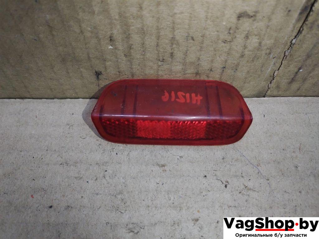 катафот Volkswagen Golf Plus 2 поколение 2010, 1.6 л., TDi, CAY, дизель, МКПП, черный, хетчбэк 5 дв., передний привод, 1K0947419A - фото №1