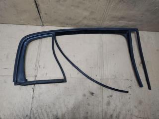 направляющая стекла Volkswagen Golf Plus 2 поколение 2010, 1.6 л., TDi, CAY, дизель, МКПП, черный, хетчбэк 5 дв., передний привод, 5M0845212F