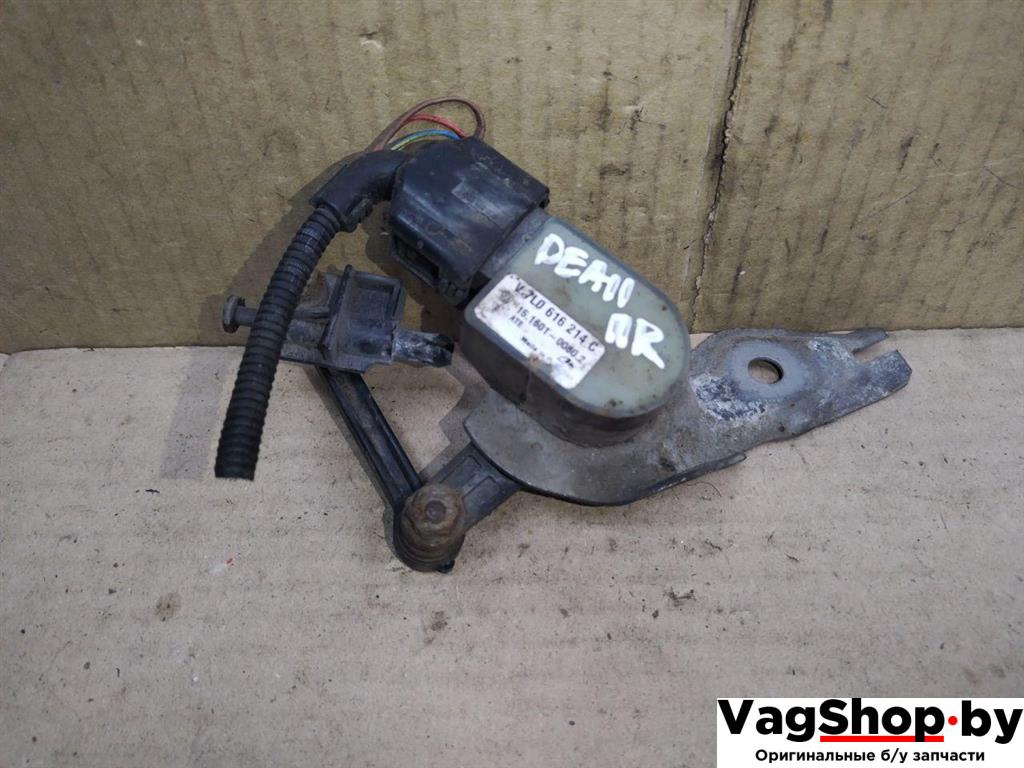 датчик дорожного просвета Audi Q7 4L 2008, 3.0 л., TDi, дизель, АКПП, черный, внедорожник 5 дв., полный привод, 4E0907503C, 7L0616214C - фото №1