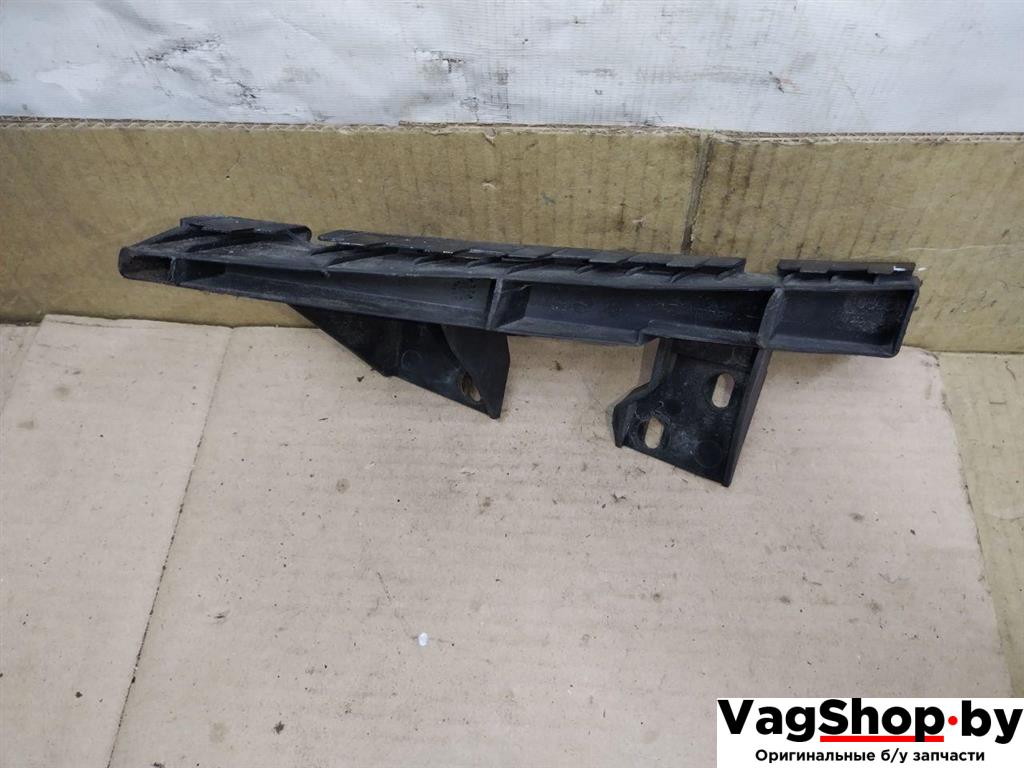 Крепление бампера переднего Audi Q7 4L 2008, 3.0 л., TDi, дизель, АКПП, черный, внедорожник 5 дв., полный привод, 4L0807333 - фото №1