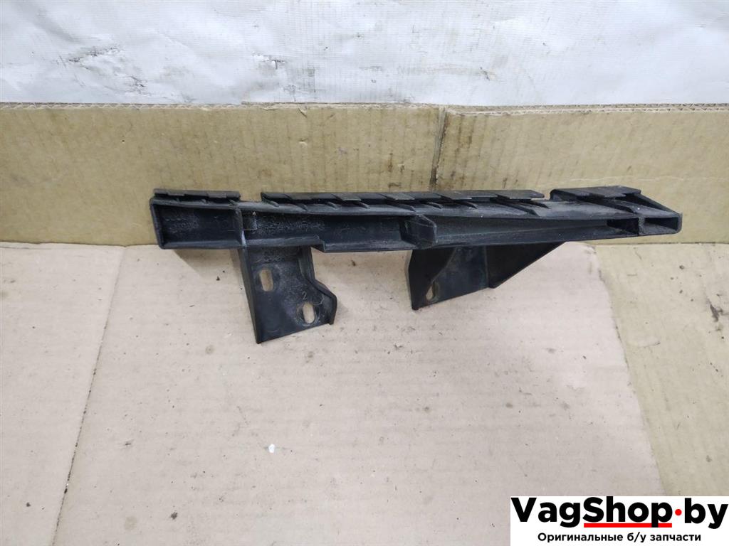 Крепление бампера переднего Audi Q7 4L 2008, 3.0 л., TDi, дизель, АКПП, черный, внедорожник 5 дв., полный привод, 4L0807334 - фото №1