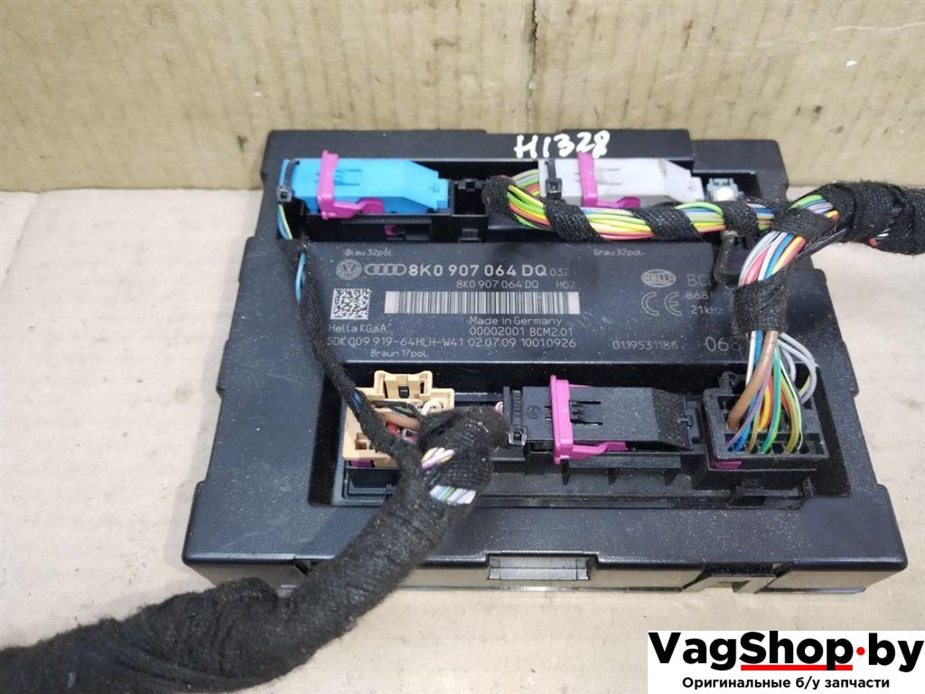 блок комфорта Audi Q5 8R 2009, 2.0 л., TFSI, CDN, бензин, АКПП, черный, внедорожник 5 дв., полный привод, 8K0907064DQ - фото №1