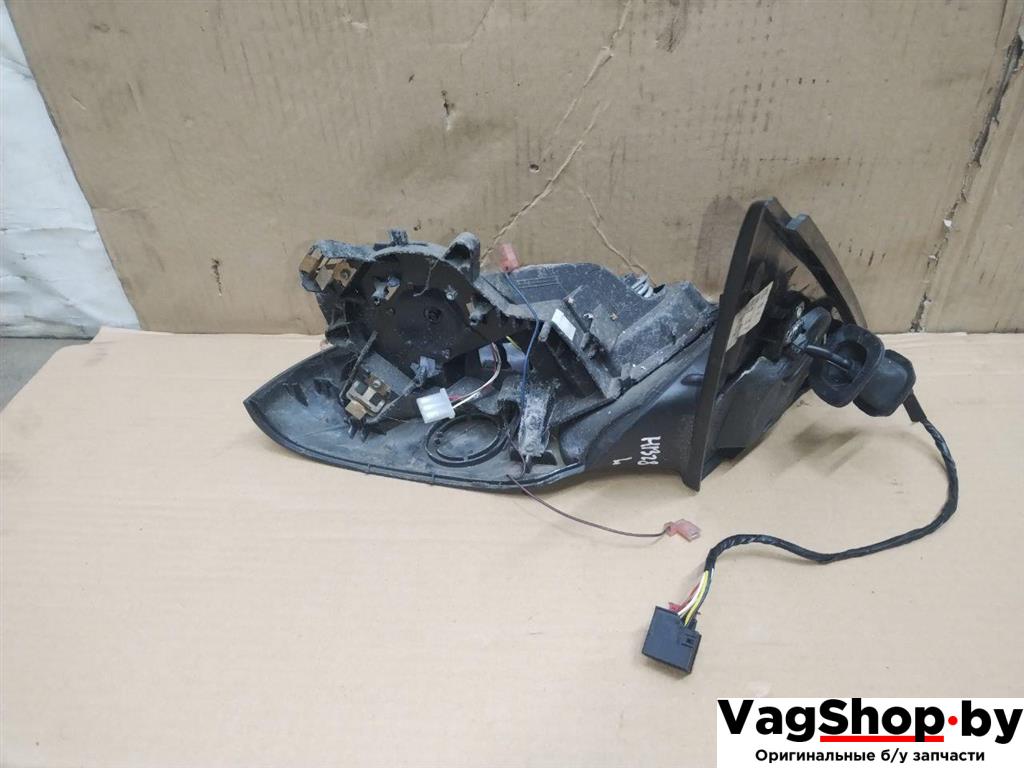 Крепление зеркала наружного левого Audi Q5 8R 2009, 2.0 л., TFSI, CDN, бензин, АКПП, черный, внедорожник 5 дв., полный привод - фото №1