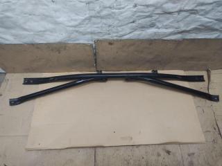 распорка стоек Audi Q5 8R 2009, 2.0 л., TFSI, CDN, бензин, АКПП, черный, внедорожник 5 дв., полный привод, 8R0805629A