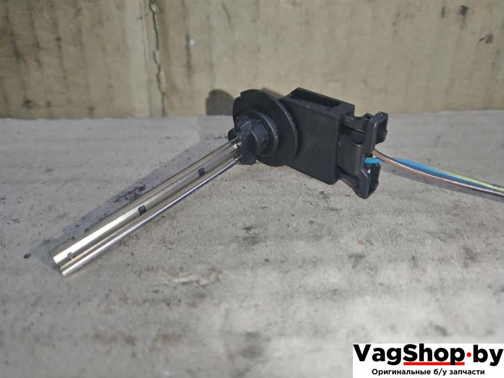 датчик температуры Audi Q5 8R 2009, 2.0 л., TFSI, CDN, бензин, АКПП, черный, внедорожник 5 дв., полный привод, M7752001, 106408073 - фото №1