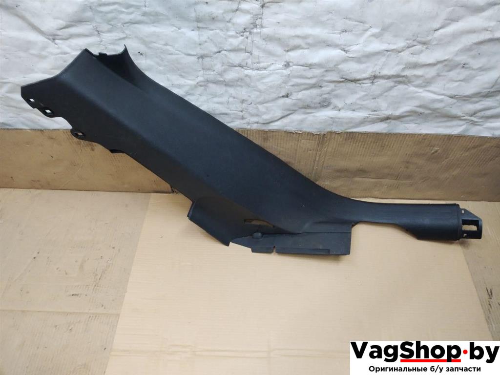 обшивка стойки задней левой Audi Q5 8R 2009, 2.0 л., TFSI, CDN, бензин, АКПП, черный, внедорожник 5 дв., полный привод, 8R0867767B - фото №1
