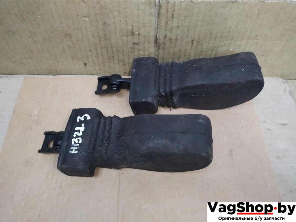 Ограничитель открывания двери задней Audi Q5 8R 2009, 2.0 л., TFSI, CDN, бензин, АКПП, черный, внедорожник 5 дв., полный привод, 8R0839249C - фото №1