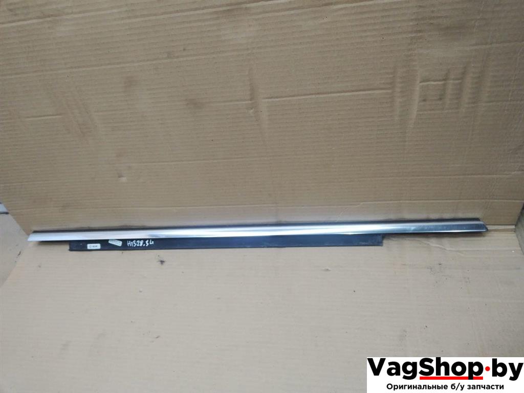 уплотнитель Audi Q5 8R 2009, 2.0 л., TFSI, CDN, бензин, АКПП, черный, внедорожник 5 дв., полный привод, 8R0853763C2ZZ - фото №1