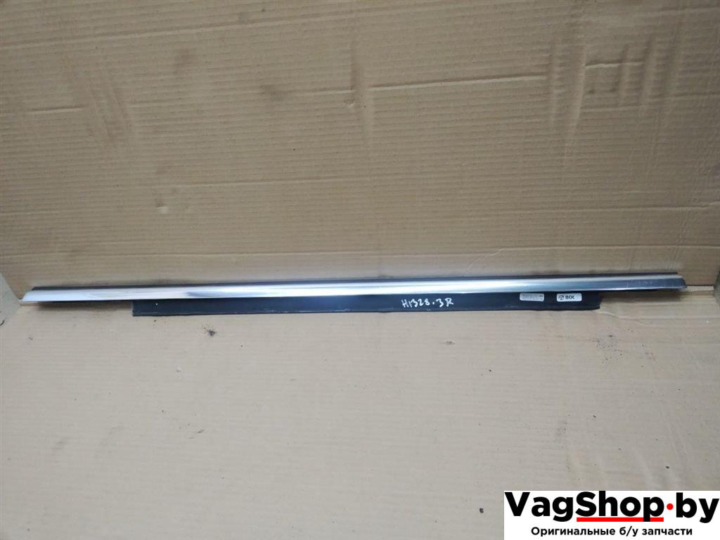 уплотнитель Audi Q5 8R 2009, 2.0 л., TFSI, CDN, бензин, АКПП, черный, внедорожник 5 дв., полный привод, 8R0853764C2ZZ - фото №1