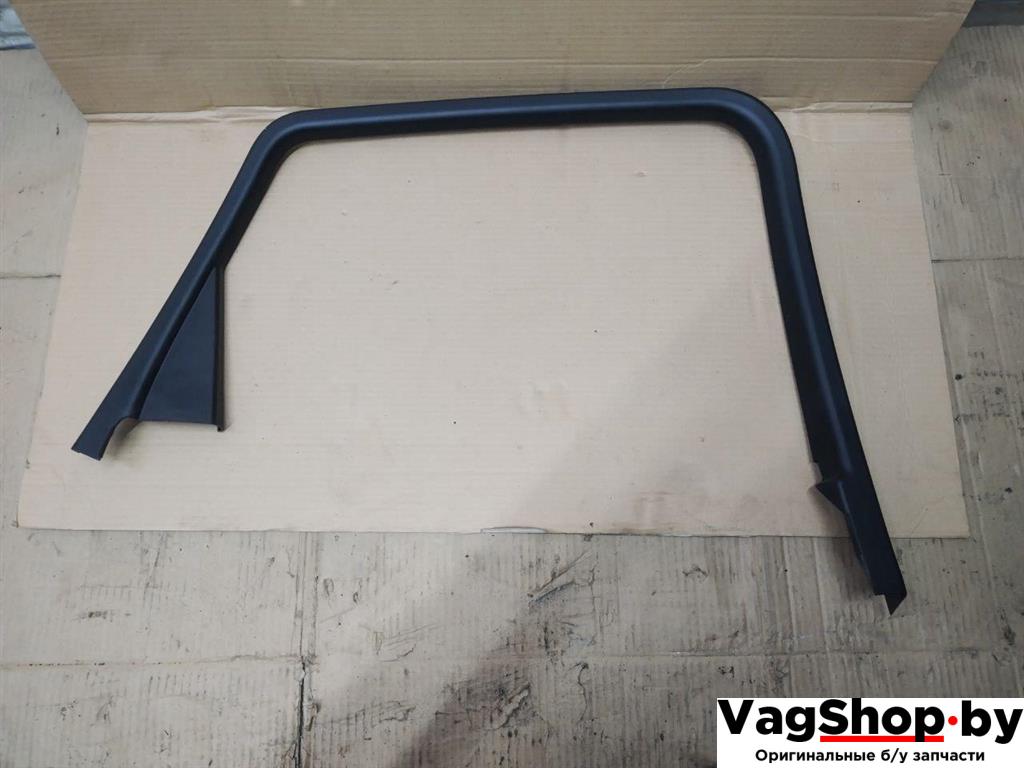 молдинг двери задней левой Audi Q5 8R 2009, 2.0 л., TFSI, CDN, бензин, АКПП, черный, внедорожник 5 дв., полный привод, 8R0867671 - фото №1