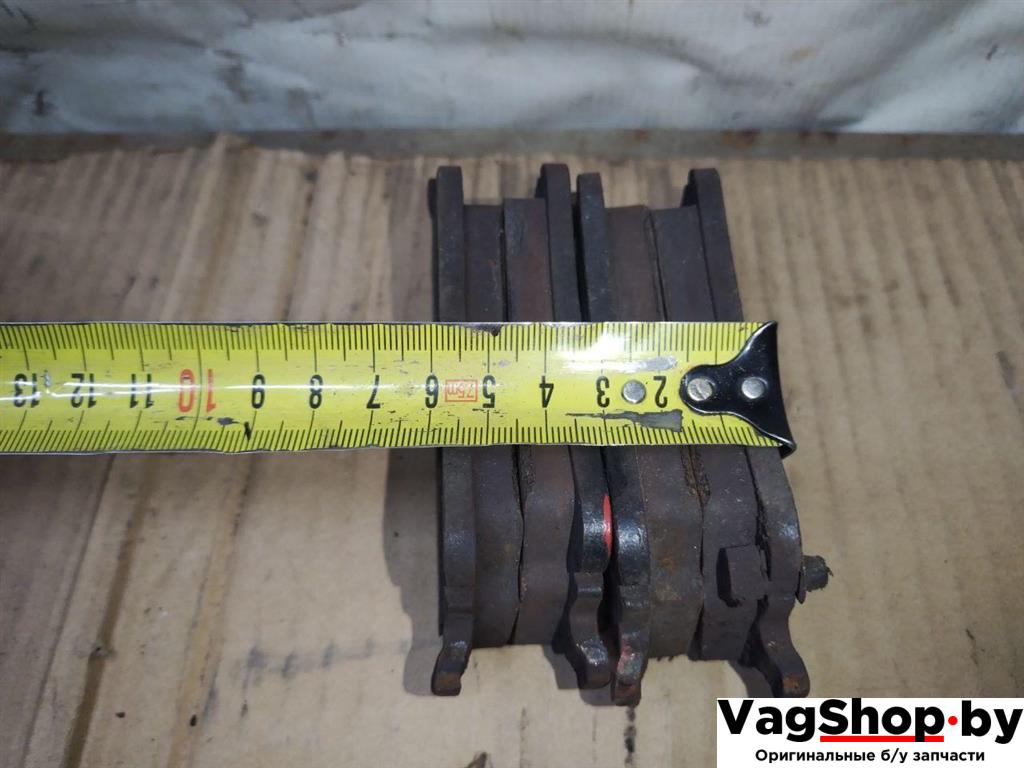 тормозные колодки Audi Q5 8R 2009, 2.0 л., TFSI, CDN, бензин, АКПП, черный, внедорожник 5 дв., полный привод - фото №1