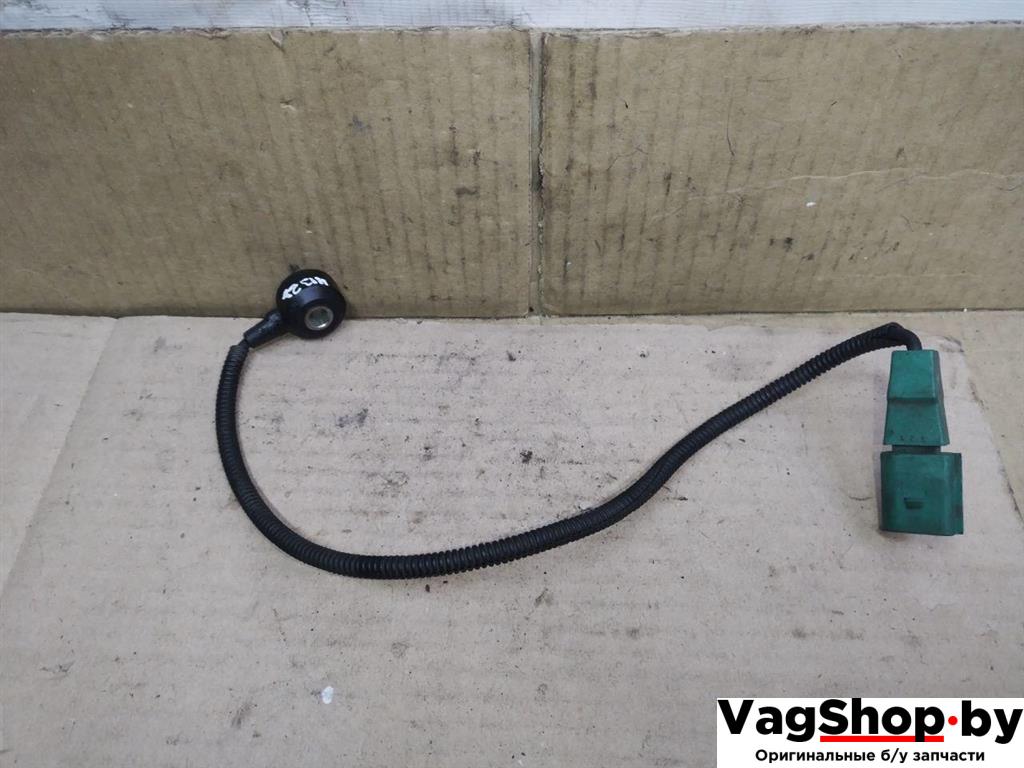 датчик детонации Audi Q5 8R 2009, 2.0 л., TFSI, CDN, бензин, АКПП, черный, внедорожник 5 дв., полный привод, 06E905377A - фото №1