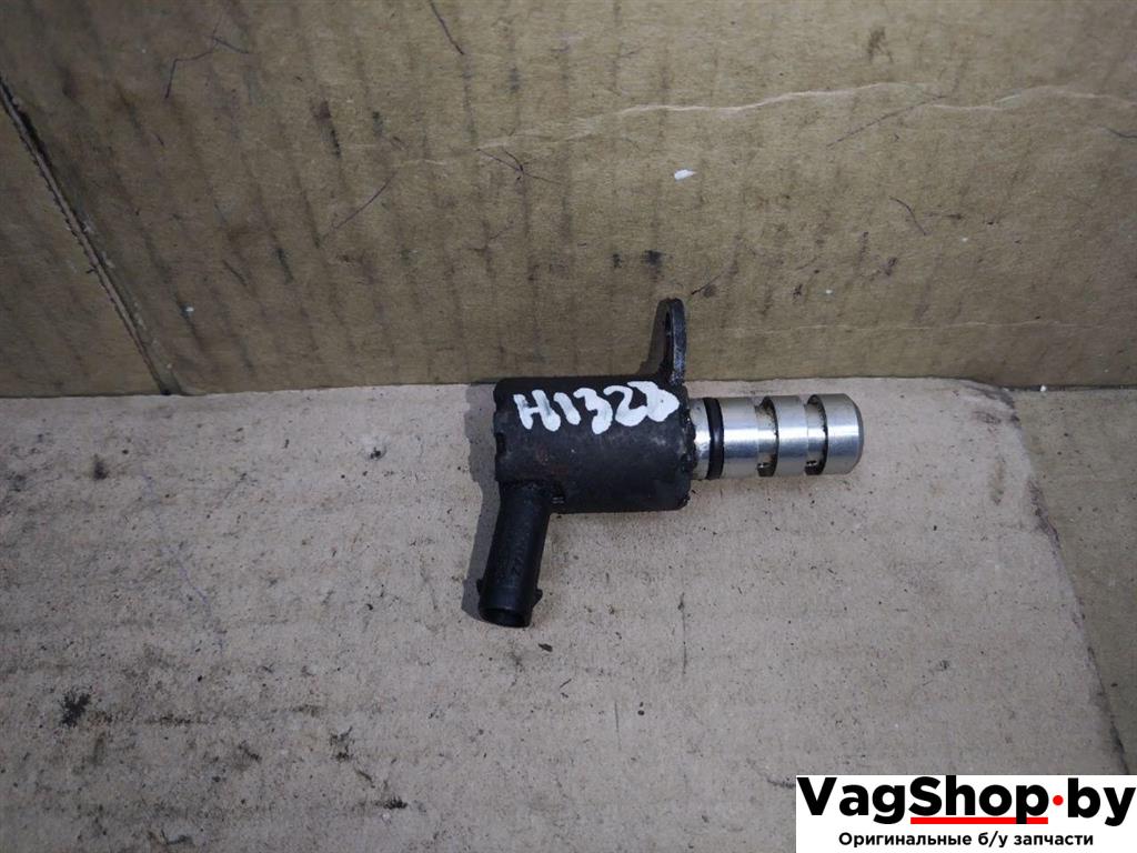 датчик давления масла Audi Q5 8R 2009, 2.0 л., TFSI, CDN, бензин, АКПП, черный, внедорожник 5 дв., полный привод, 06H115243F - фото №1