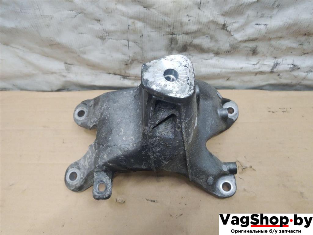 кронштейн двигателя Audi Q5 8R 2009, 2.0 л., TFSI, CDN, бензин, АКПП, черный, внедорожник 5 дв., полный привод, 8K0199308BD - фото №1