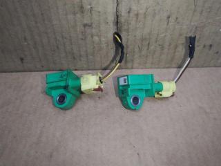 датчик удара Volkswagen Touran 2 2013, 1.6 л., TDi, CAY, дизель, МКПП, черный, минивэн, передний привод, 5K0959351