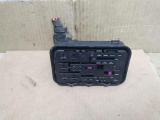 блок предохранителей Volkswagen Touran 2 2013, 1.6 л., TDi, CAY, дизель, МКПП, черный, минивэн, передний привод, 1K0937700B