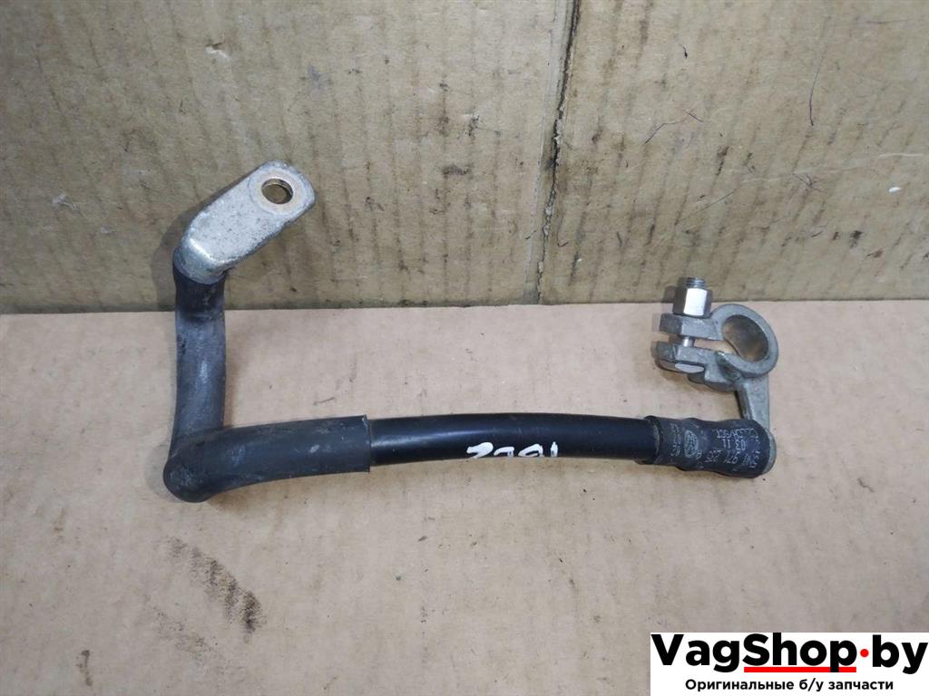 клемма аккумулятора минус Volkswagen Touran 2 2013, 1.6 л., TDi, CAY, дизель, МКПП, черный, минивэн, передний привод, 5N0971235A - фото №1