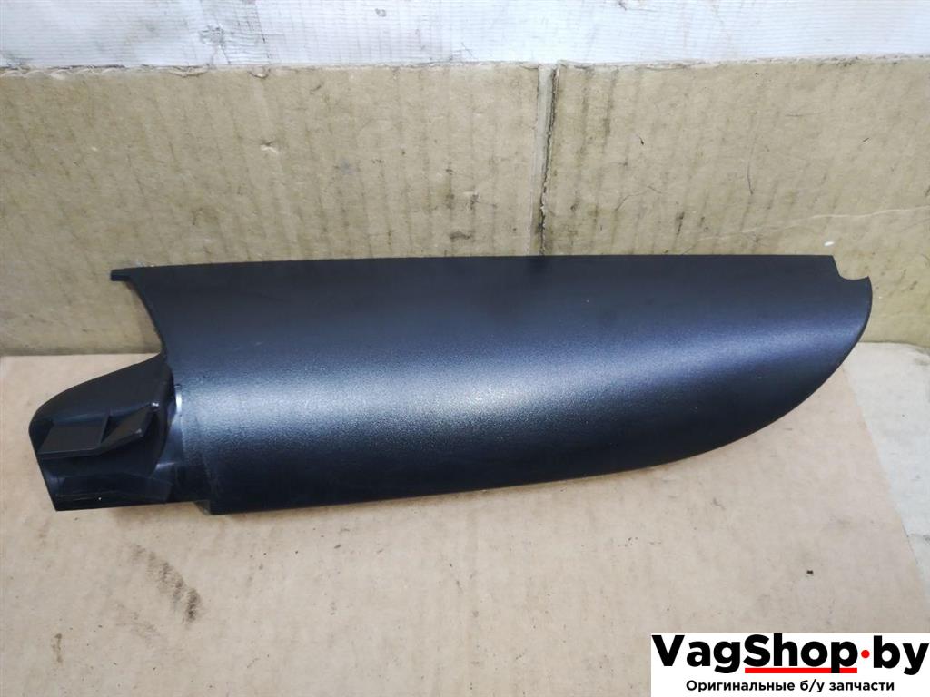 заглушка зеркала Volkswagen Touran 2 2013, 1.6 л., TDi, CAY, дизель, МКПП, черный, минивэн, передний привод, 1T0837973B - фото №1