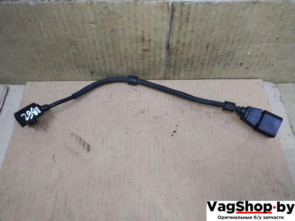 датчик распредвала Volkswagen Touran 2 2013, 1.6 л., TDi, CAY, дизель, МКПП, черный, минивэн, передний привод, 03L907601 - фото №1