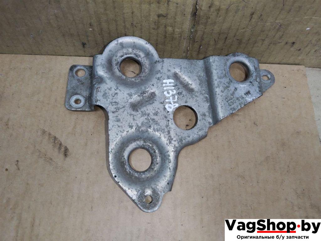 кронштейн (крепление) Audi A6 4G/C7 2012, 2.0 л., TDi, CGL, дизель, АКПП, серый, универсал, передний привод, 4G0614119 - фото №1