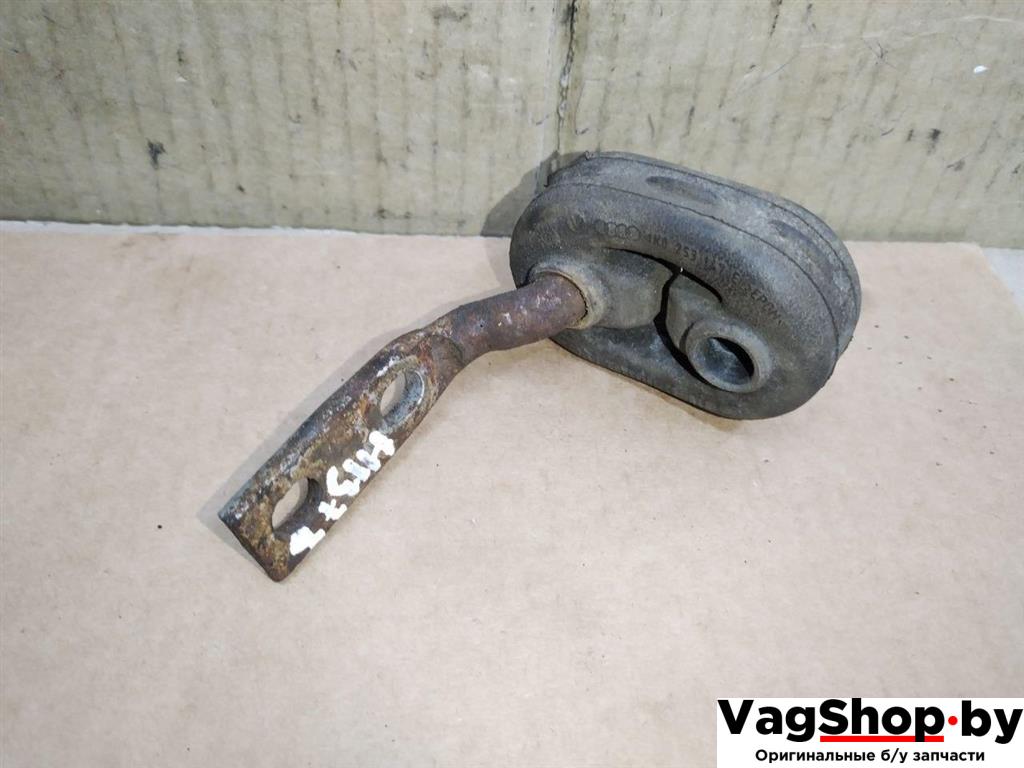 кронштейн глушителя Audi A6 4G/C7 2012, 2.0 л., TDi, CGL, дизель, АКПП, серый, универсал, передний привод, 1K0253147E - фото №1