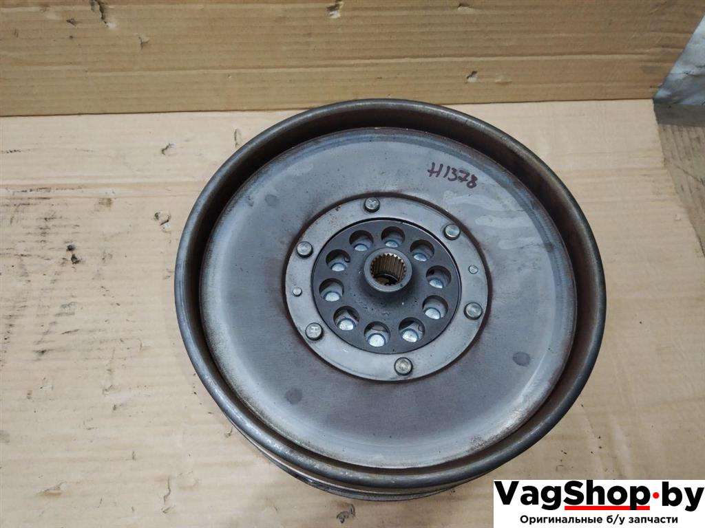 маховик Audi A6 4G/C7 2012, 2.0 л., TDi, CGL, дизель, АКПП, серый, универсал, передний привод, 0AW105317AH - фото №1