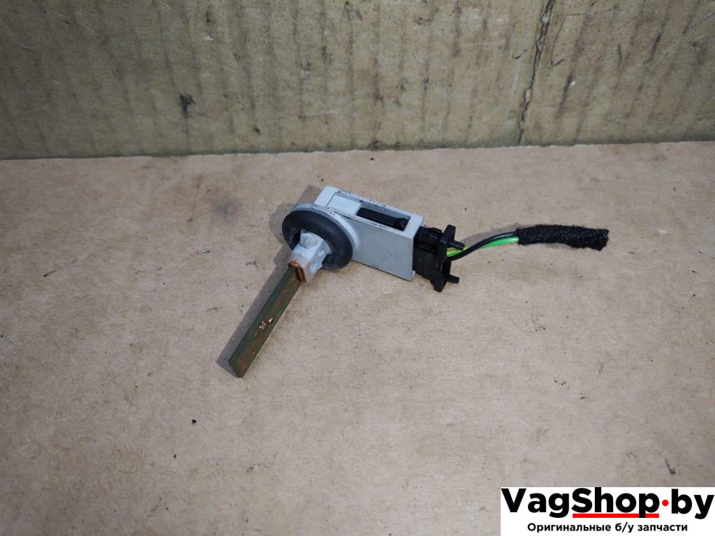 датчик температуры Audi A6 4G/C7 2012, 2.0 л., TDi, CGL, дизель, АКПП, серый, универсал, передний привод, 3D0907543A - фото №1