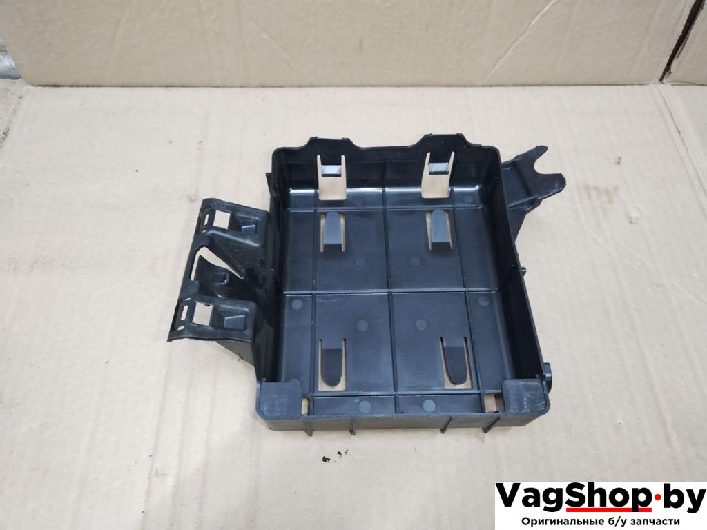 кронштейн (крепление) Audi A6 4G/C7 2012, 2.0 л., TDi, CGL, дизель, АКПП, серый, универсал, передний привод, 4G0907368 - фото №1