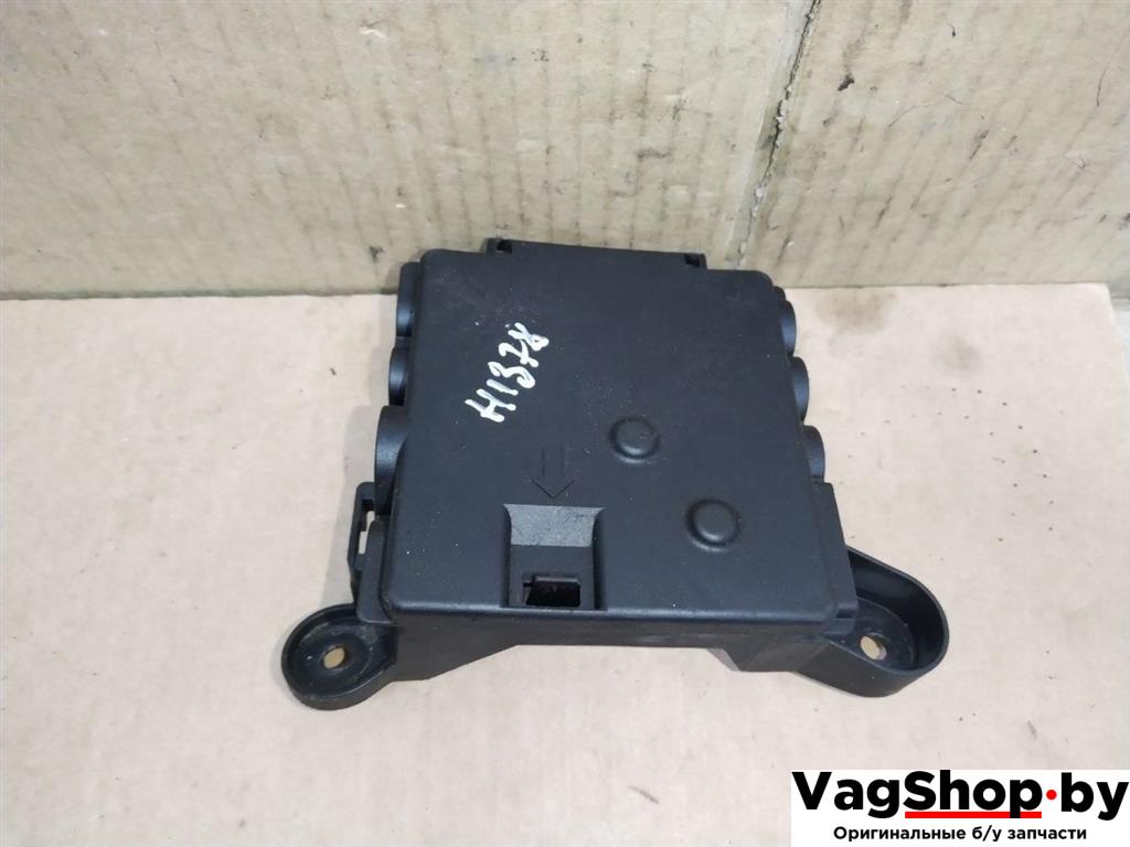 клеммник Audi A6 4G/C7 2012, 2.0 л., TDi, CGL, дизель, АКПП, серый, универсал, передний привод, 4G0937517 - фото №1