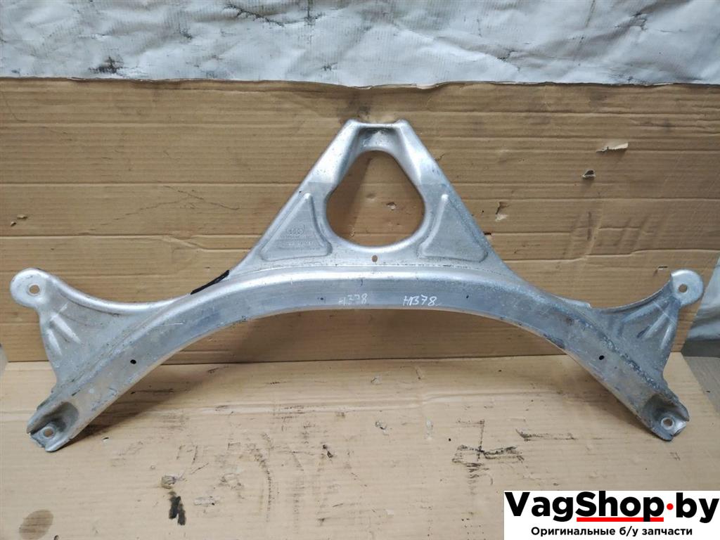 распорка стоек Audi A6 4G/C7 2012, 2.0 л., TDi, CGL, дизель, АКПП, серый, универсал, передний привод, 4G0805645C - фото №1