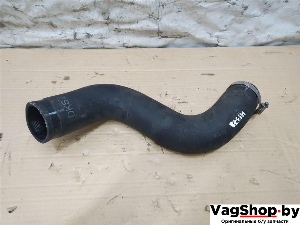 патрубок интеркулера Audi A6 4G/C7 2012, 2.0 л., TDi, CGL, дизель, АКПП, серый, универсал, передний привод, 4G0145737Q - фото №1