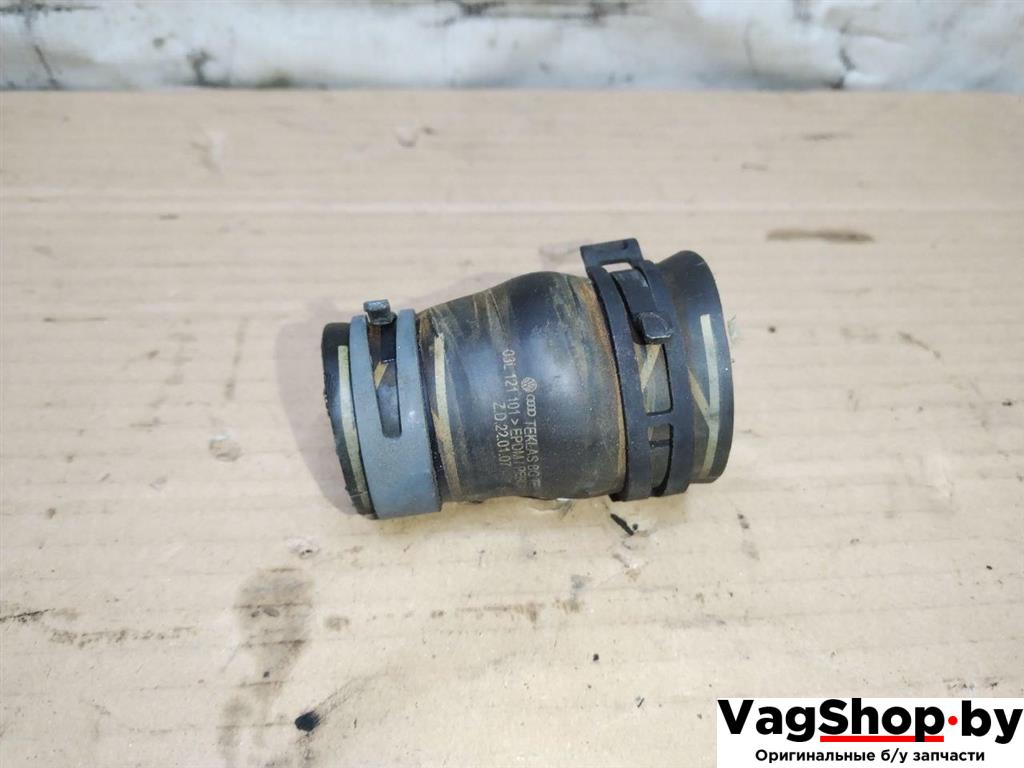 патрубок (трубопровод, шланг) Audi A6 4G/C7 2012, 2.0 л., TDi, CGL, дизель, АКПП, серый, универсал, передний привод, 03L121101 - фото №1