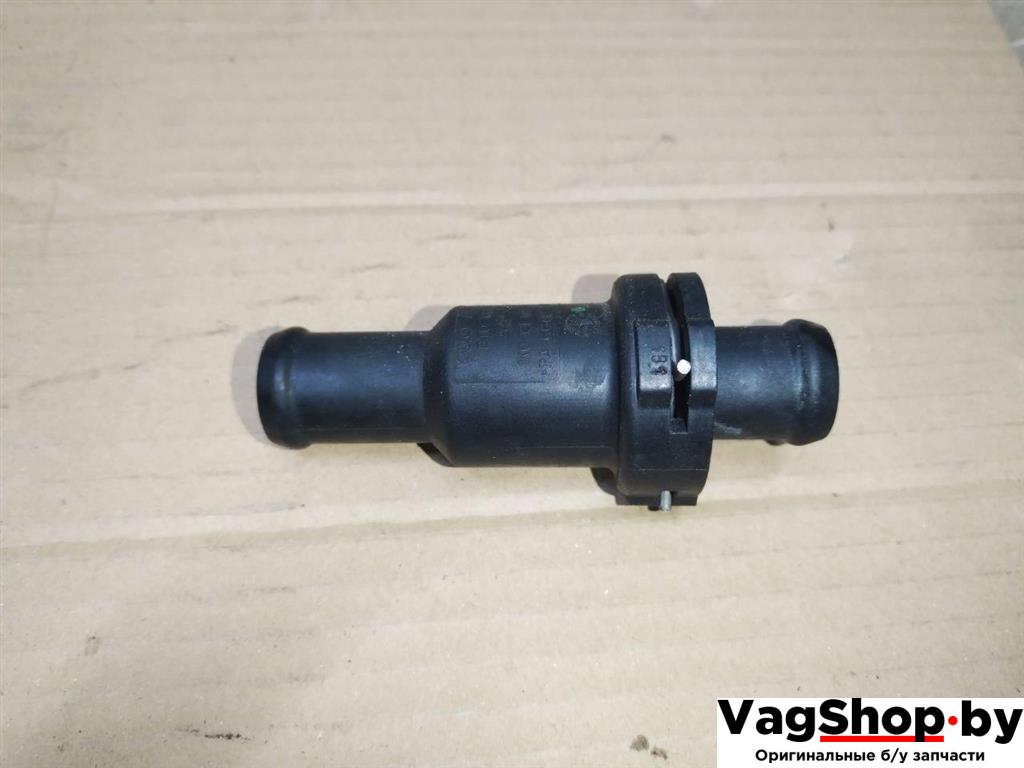 термостат Audi A6 4G/C7 2012, 2.0 л., TDi, CGL, дизель, АКПП, серый, универсал, передний привод, 1K0121113A - фото №1