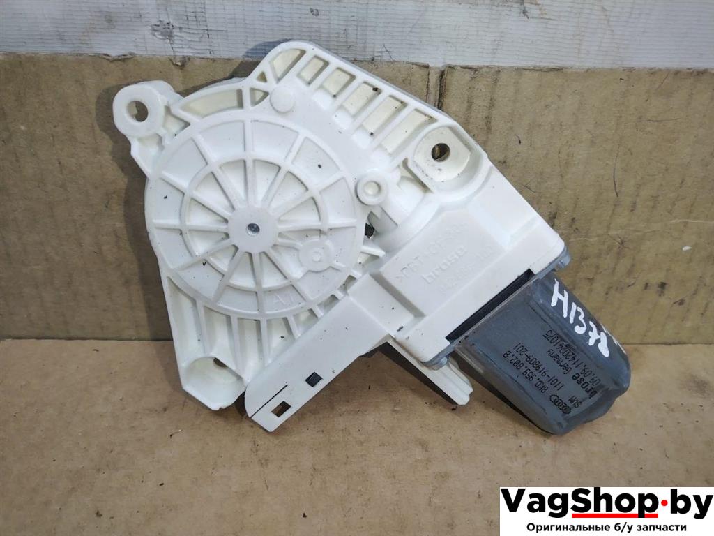 моторчик стеклоподъемника передний правый Audi A6 4G/C7 2012, 2.0 л., TDi, CGL, дизель, АКПП, серый, универсал, передний привод, 8K0959802B - фото №1