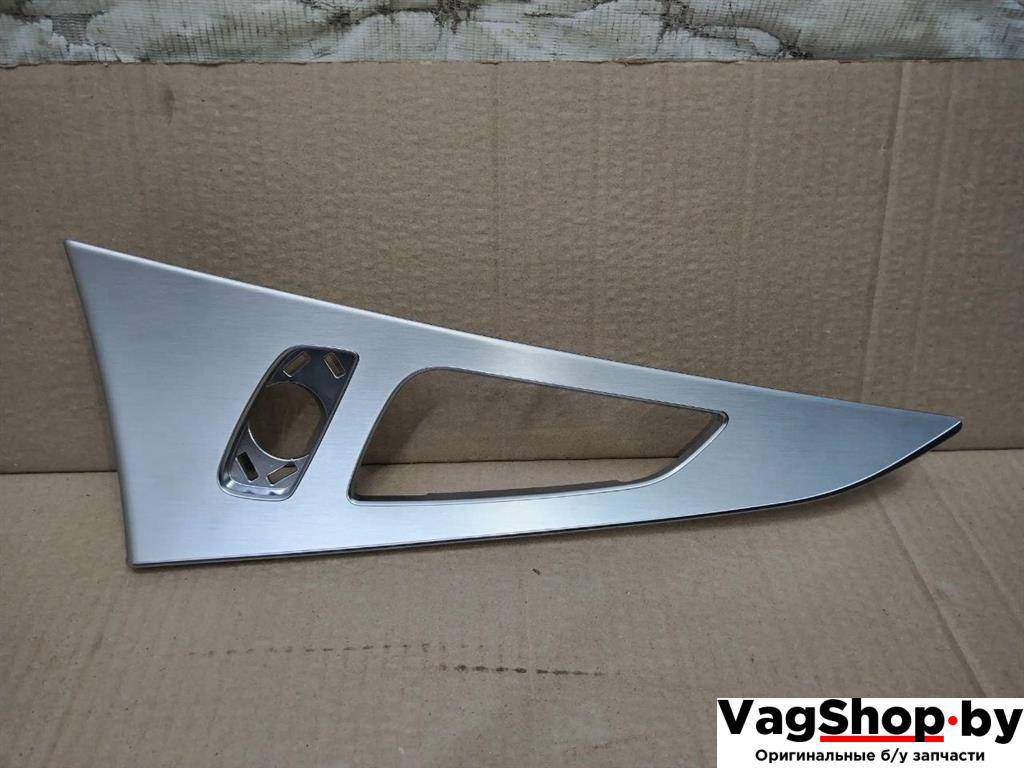 молдинг двери задней левой Audi A6 4G/C7 2012, 2.0 л., TDi, CGL, дизель, АКПП, серый, универсал, передний привод, 4G0867419 - фото №1