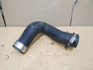 патрубок интеркулера Volkswagen Touareg 1 поколение [рестайлинг] 2008, 3.0 л., TDi, CAS, дизель, АКПП, черный, внедорожник 5 дв., полный привод, 7L6145738A