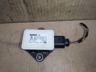 датчик ускорения Audi A6 Allroad Quattro C6 [рестайлинг] 2010, 3.0 л., TDi, CDY, дизель, АКПП, серебро, универсал, полный привод, 4F0907637A