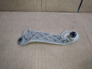 Кронштейн крепления фонаря заднего правого Audi A6 Allroad Quattro C6 [рестайлинг] 2010, 3.0 л., TDi, CDY, дизель, АКПП, серебро, универсал, полный привод, 4F9945068