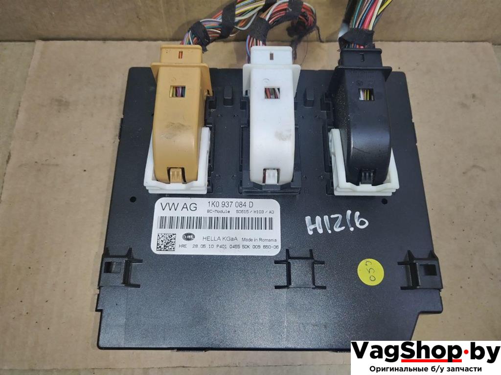 Блок управления BCM (Body Control Module) Volkswagen Golf Plus 2 поколение 2010, 1.6 л., TDi, CAY, дизель, МКПП, черный, хетчбэк 5 дв., передний привод, 1K0937084D - фото №1